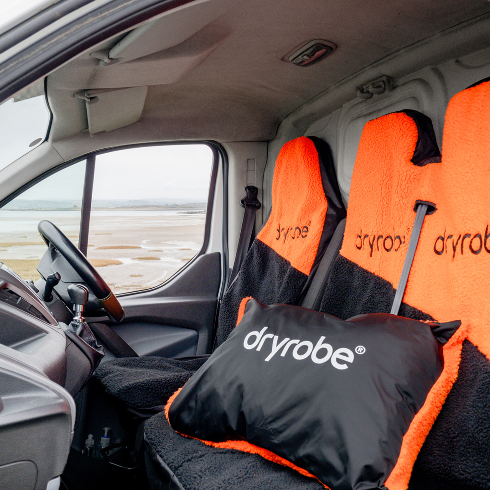 2026 Dryrobe Cushion Cover V3CUSHION - Orange / Black